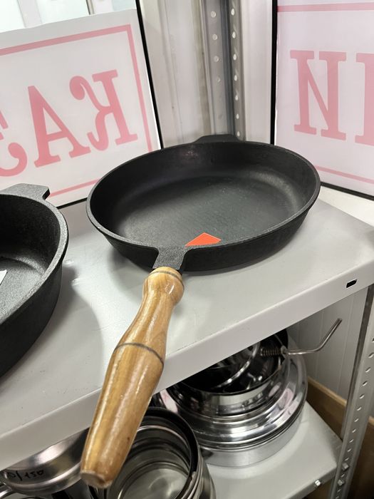 Чугунная сковородка, гриль, решетка