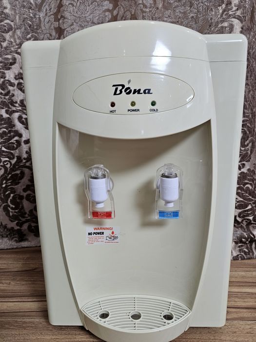 Продам диспенсер кулер