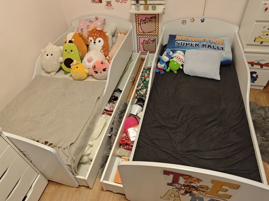 2 paturi copii 180x80 cm cu saltele si sertare