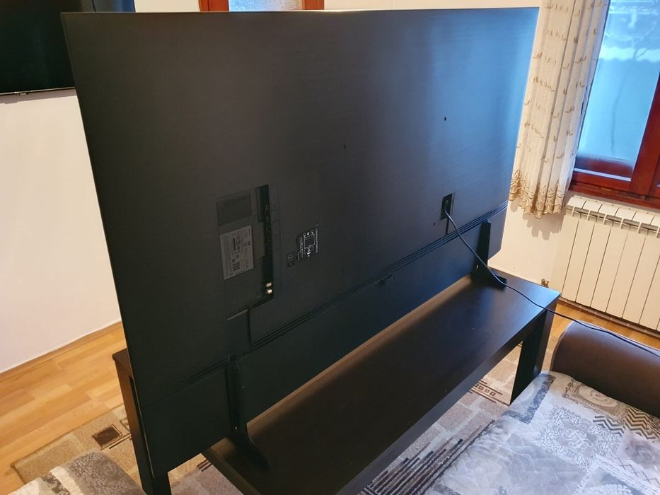 Телевизор - SAMSUNG 65 ИНЧА - QLED - Smart - 4K - Ultra HD !