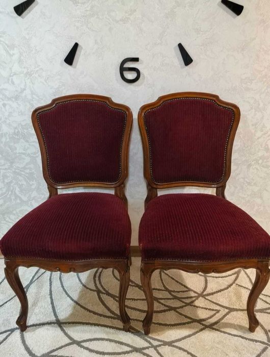 Стулья для гостинной