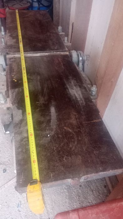 Abric, mașină de rândeluit