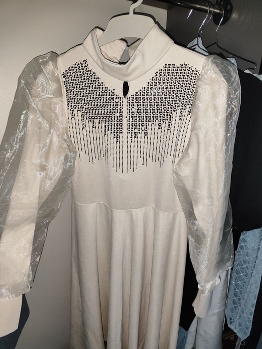 Красивая Женская платья