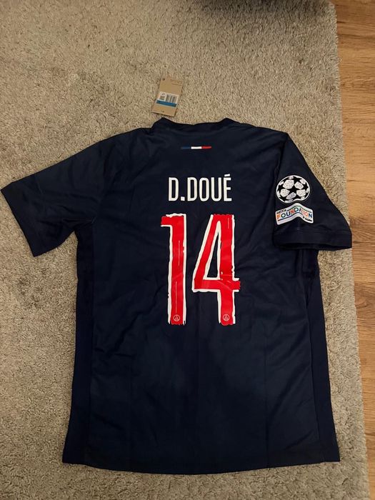 tricou PSG Douè.
