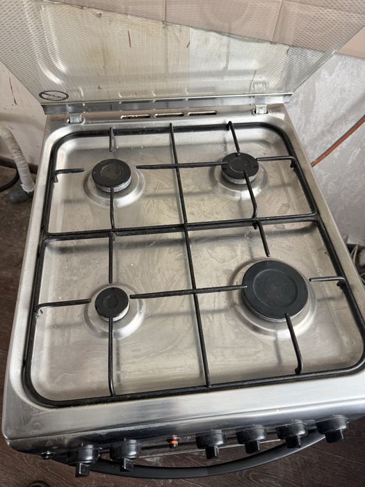 газовая плита INDESIT