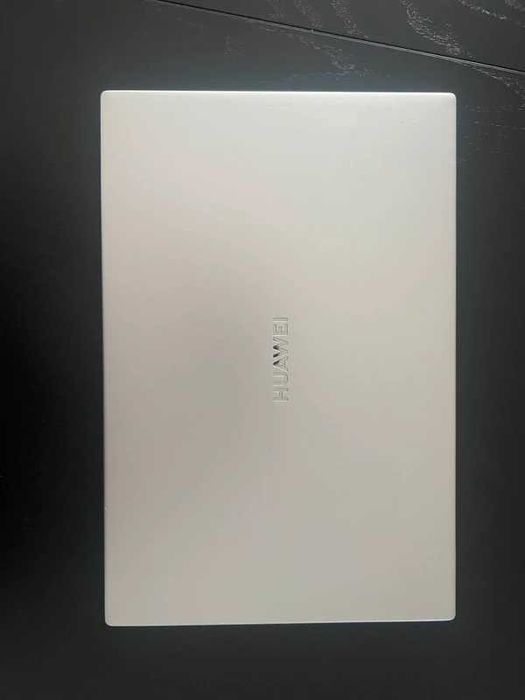 Laptop Huawei matebook d14