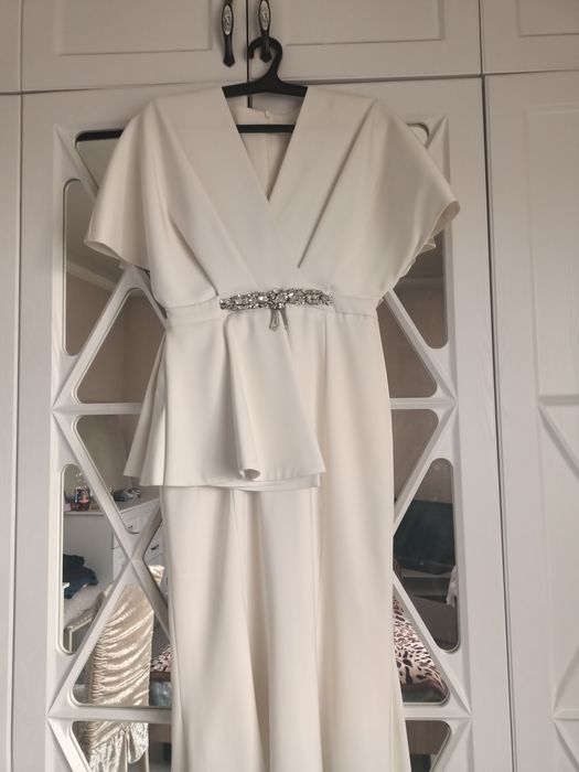 Шикарное платье.