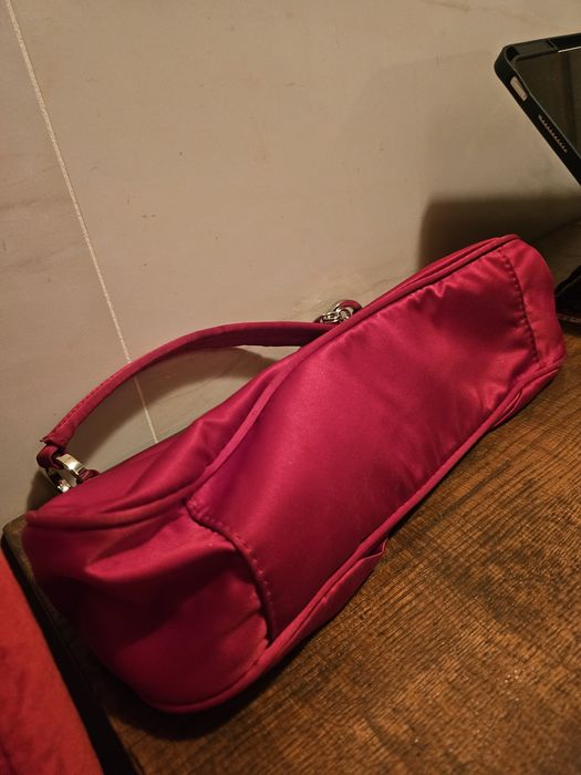 Guess Red satin y2k