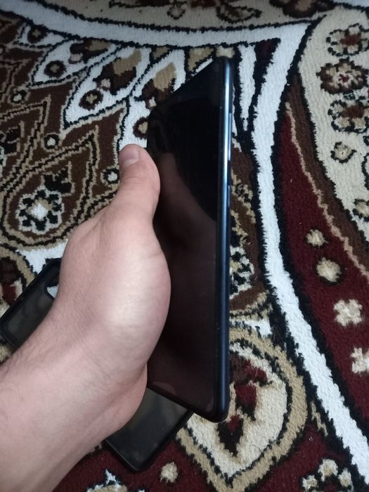 Самсунг А51 6×128гб