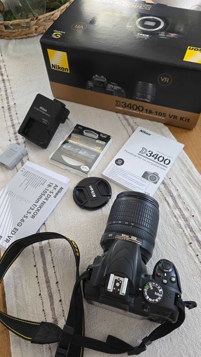 Фотоапарат Nikon D3400 + обектив Nikkor 18-105mm VR