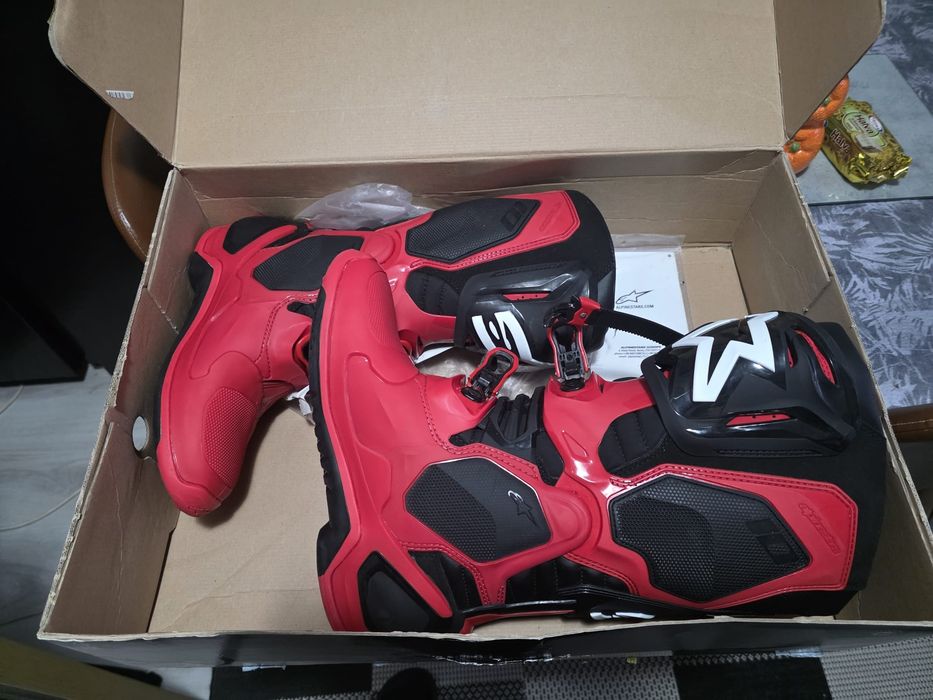 Ghete motocicleta alpinestars noi