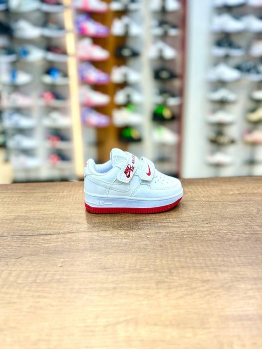 Adidași pentru copii