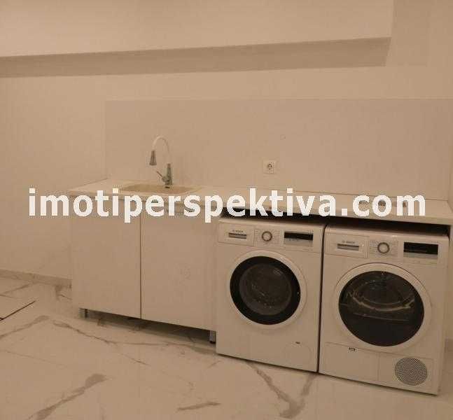 Продава се Къща в Пловдив, Остромила - 301 кв.м за 1313 €/кв.м - Снимка #14