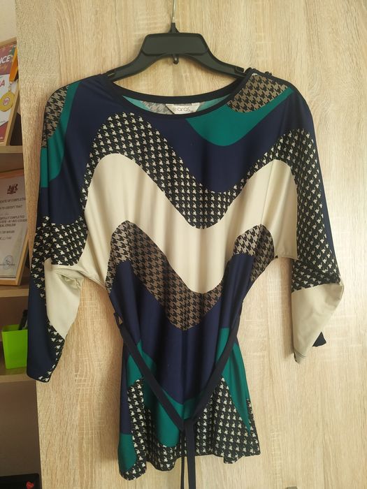 Разгрузка гардероба S-M размер