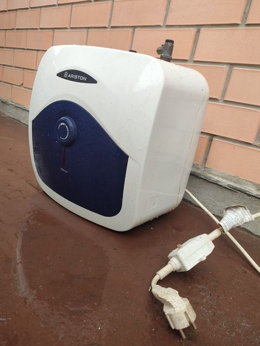 Титан, водонагреватель