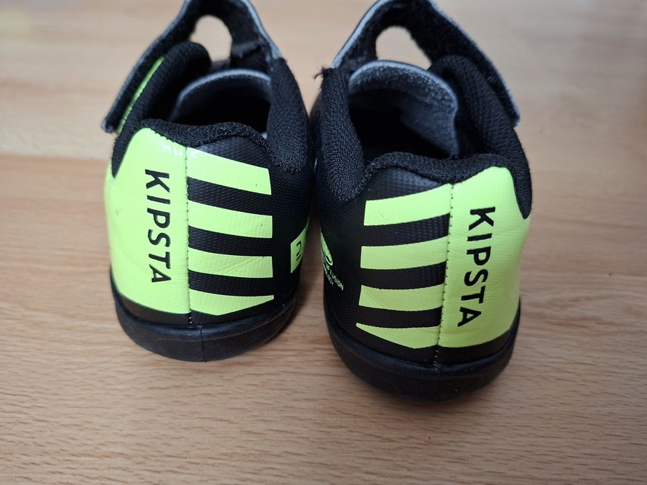 Лот маратонки, номер 33