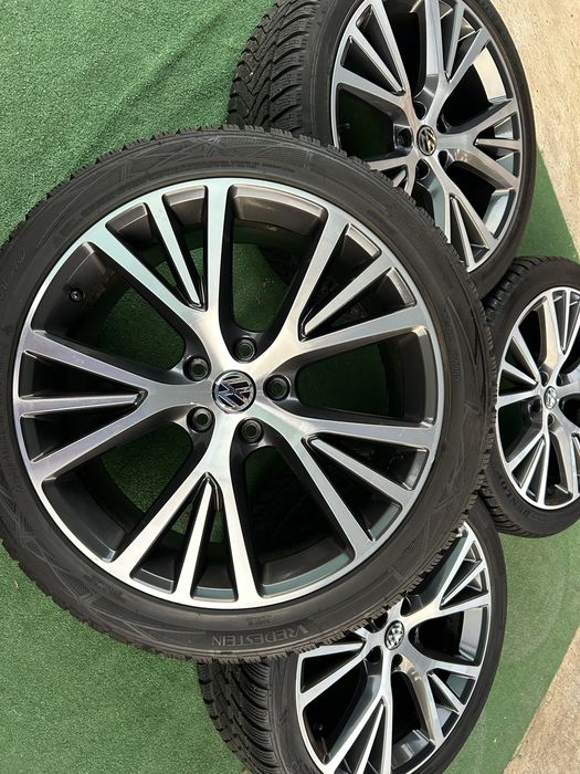 5x112 19 8j ET 45 оргинални vw