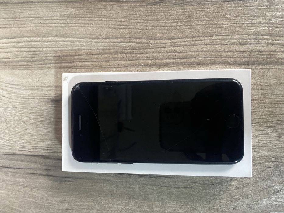 Iphone se 2020 ideal kelishamiz