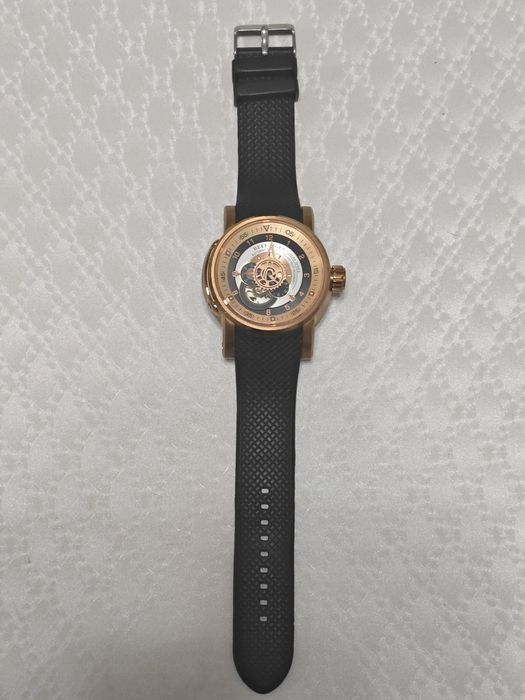 Продам мужские часы Reef Tiger