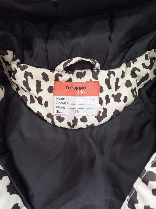 Продам куртку для девочки