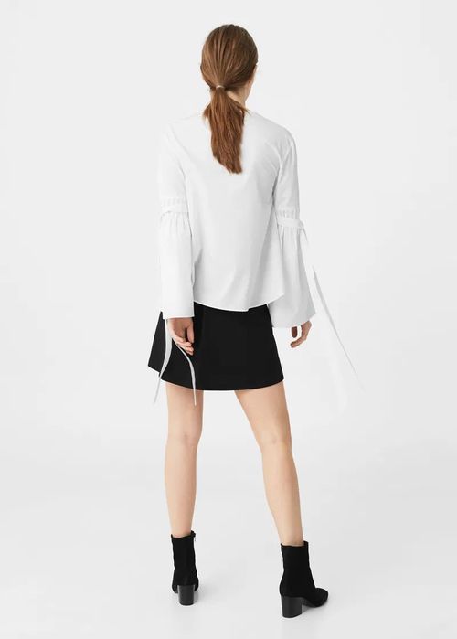 Пола Mango черна с перли, размер М