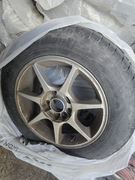 Продам резину с дисками!