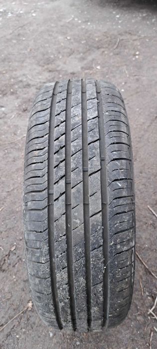 Продам 1 балон сайлун 205/65/15