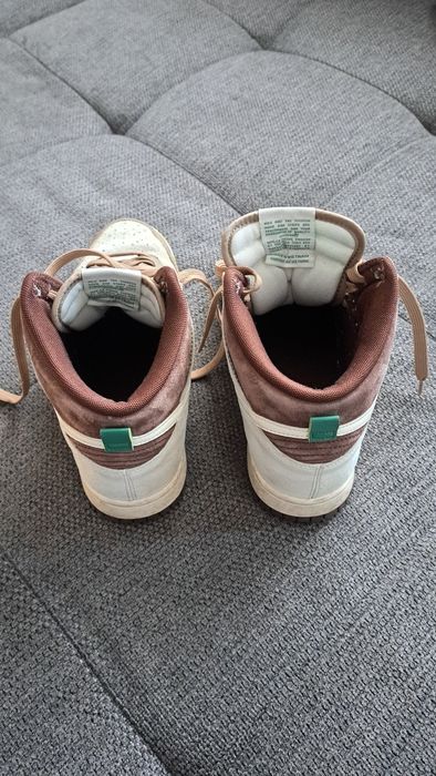 Ghete Nike Dunk light brown