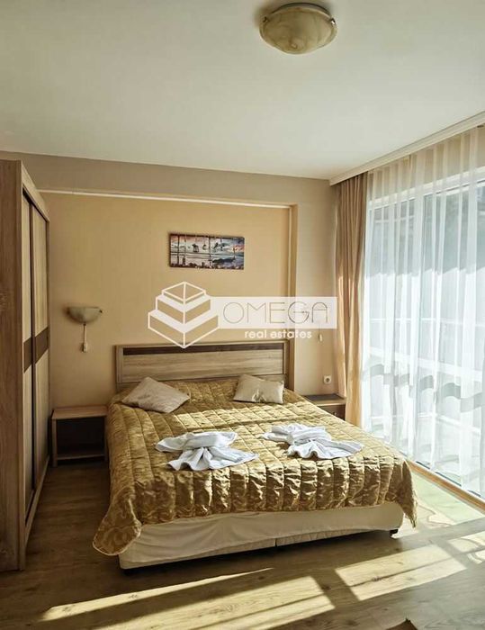 Продава се Хотел в Свети Влас - 930 кв.м за 936 €/кв.м - Снимка #2