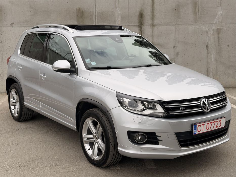 Tiguan R-Line 2.0 177cp/Keyless go entry/ Camera/4Motion