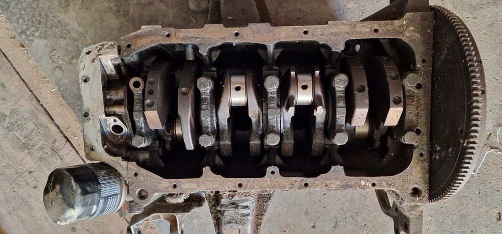 Запчасти на Опель рекорд