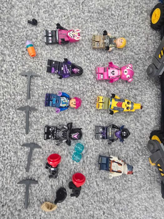 Lego fortnite battle bus
