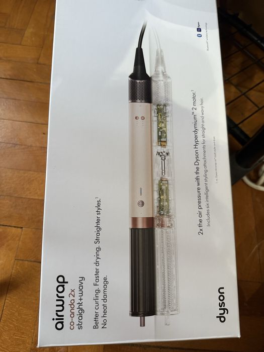 НОВО Dyson Airwrap co-onda 2x straight+wavy