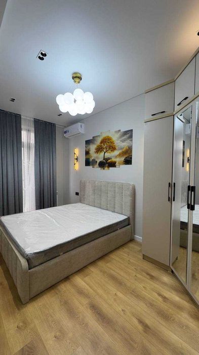 Продается ж.к Mening uyim 3/2/8 ор-р Юнусабад 13 квартал школа 246, 12