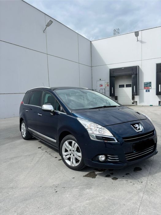 Peugeot 5008 , 7 locuri