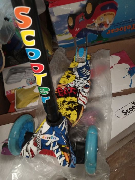 Тротинетка до 60кг с Графити 027