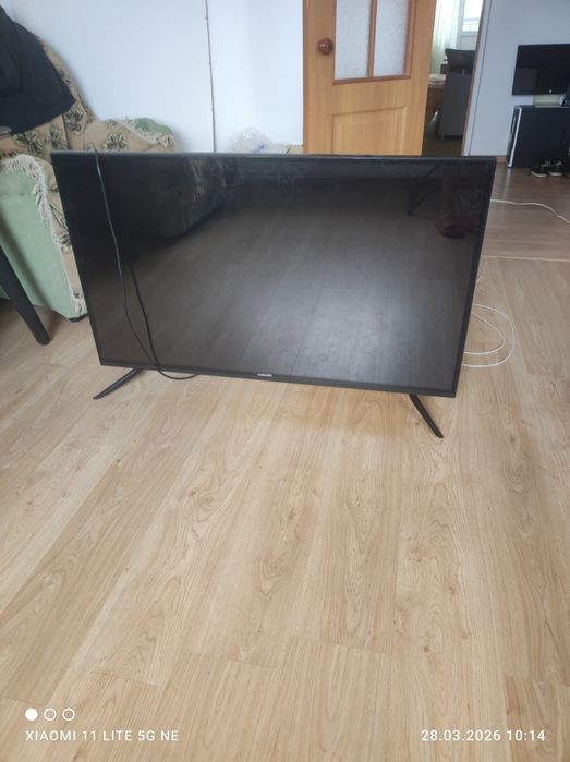 Срочно продам телевизор