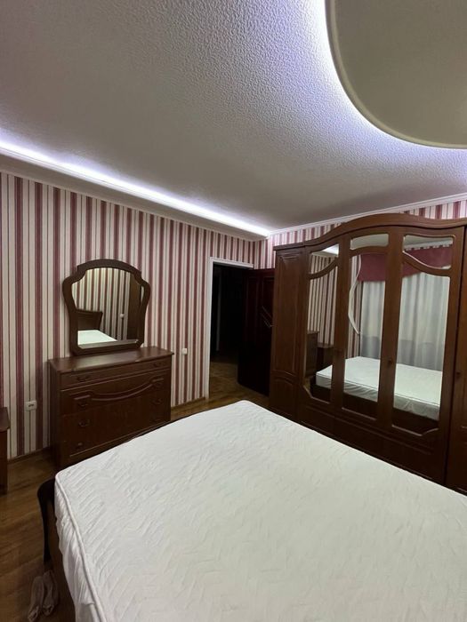 Сдается 4 ком М.Улугбекский ОВИР. Генерал Петрова. Паркентский