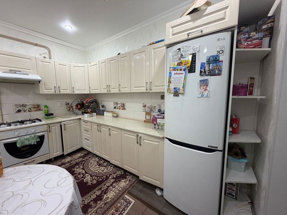 Кухонный гаринитур