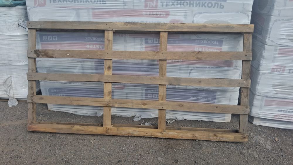 Продам поддоны ,