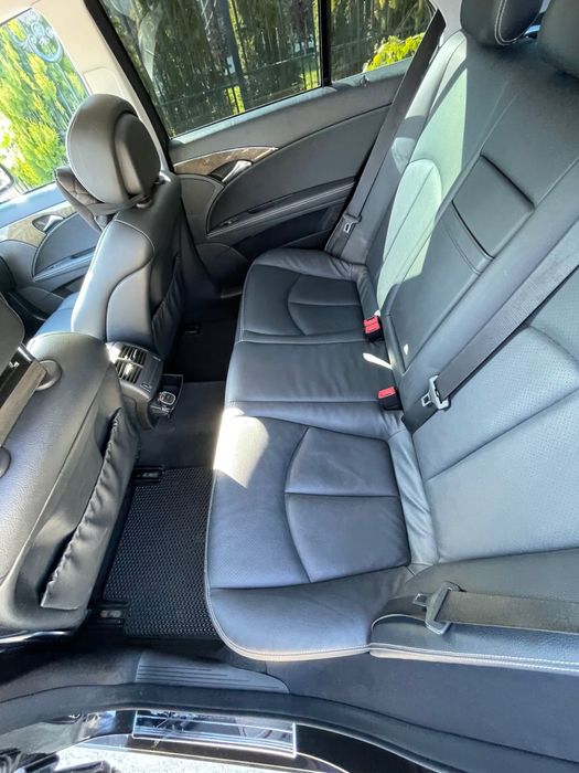 Mercedes E220 W211