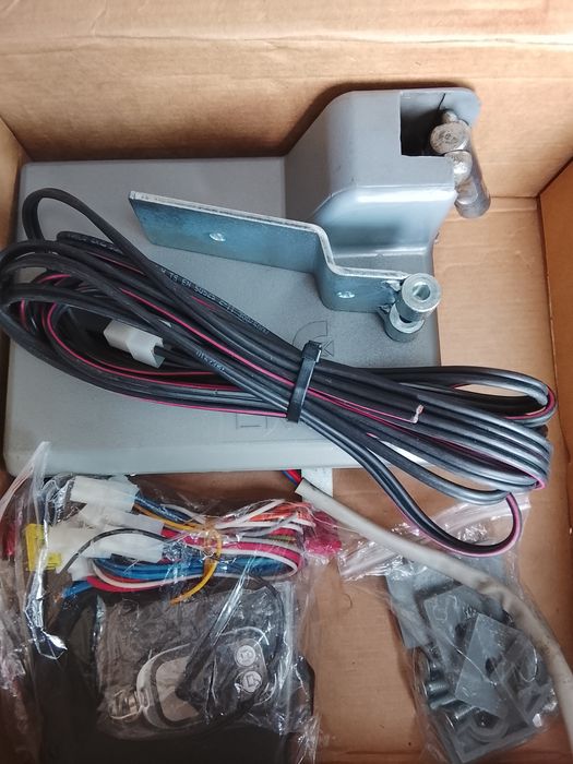 Автомат, ел. мотор за плъзгаща врата на бус