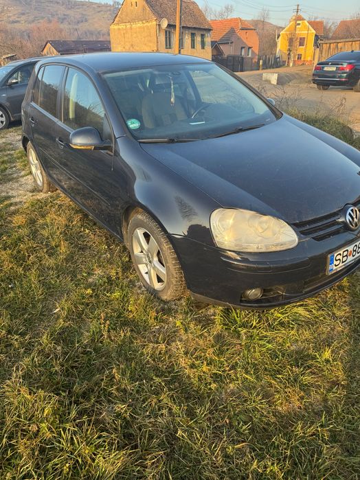 Vând VW Golf V 1.4 tsi