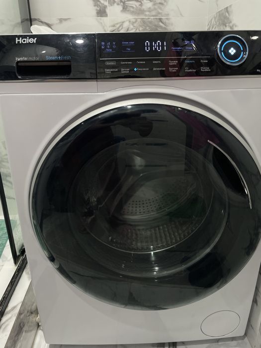 Продаю стиральную машину