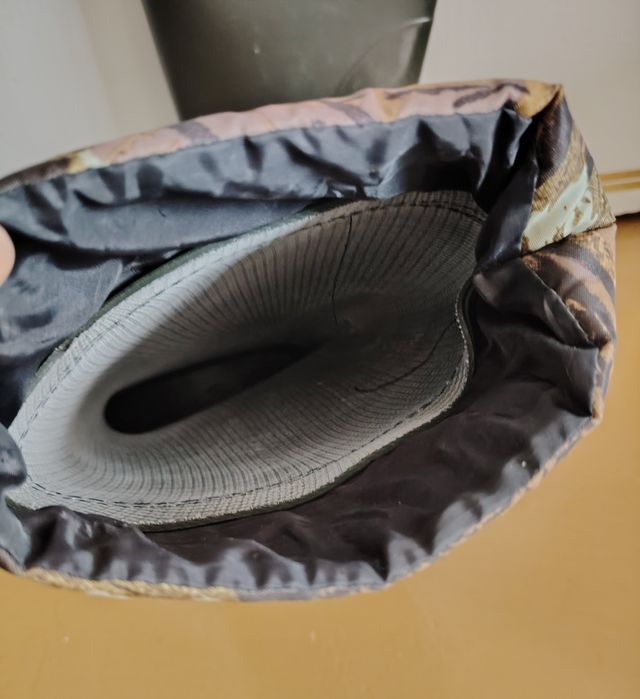 Продам сапоги резиновые