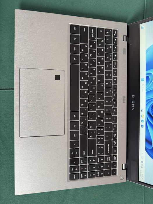Ноутбук Digma i5 10th gen