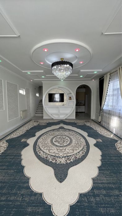 Мансард үй сатылады .Шанхай,Ақберен 19а.