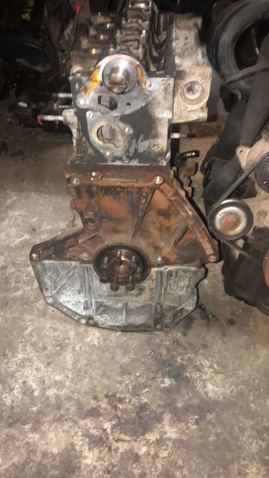 Motor Dacia Duster 1.5 DCI K9K J898