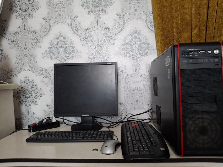 Настольный компьютер Самсунг