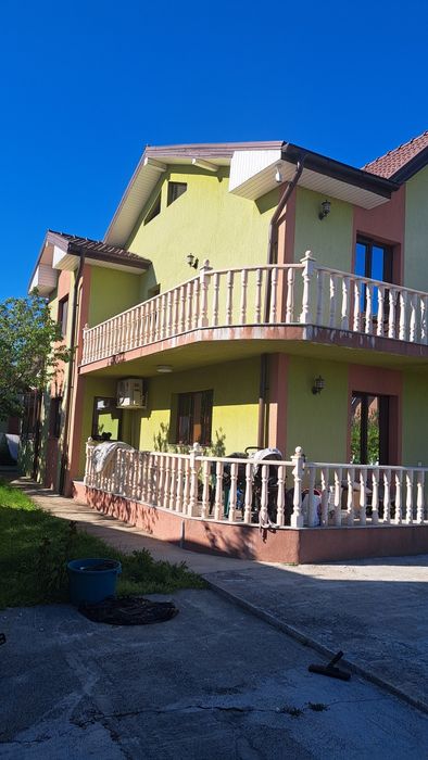 Casa de vanzare pe aeroport